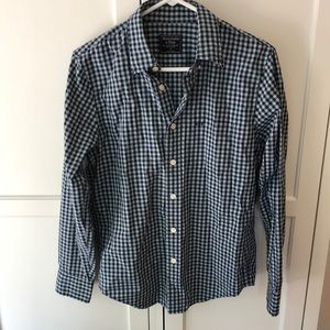 Men’s dress shirt